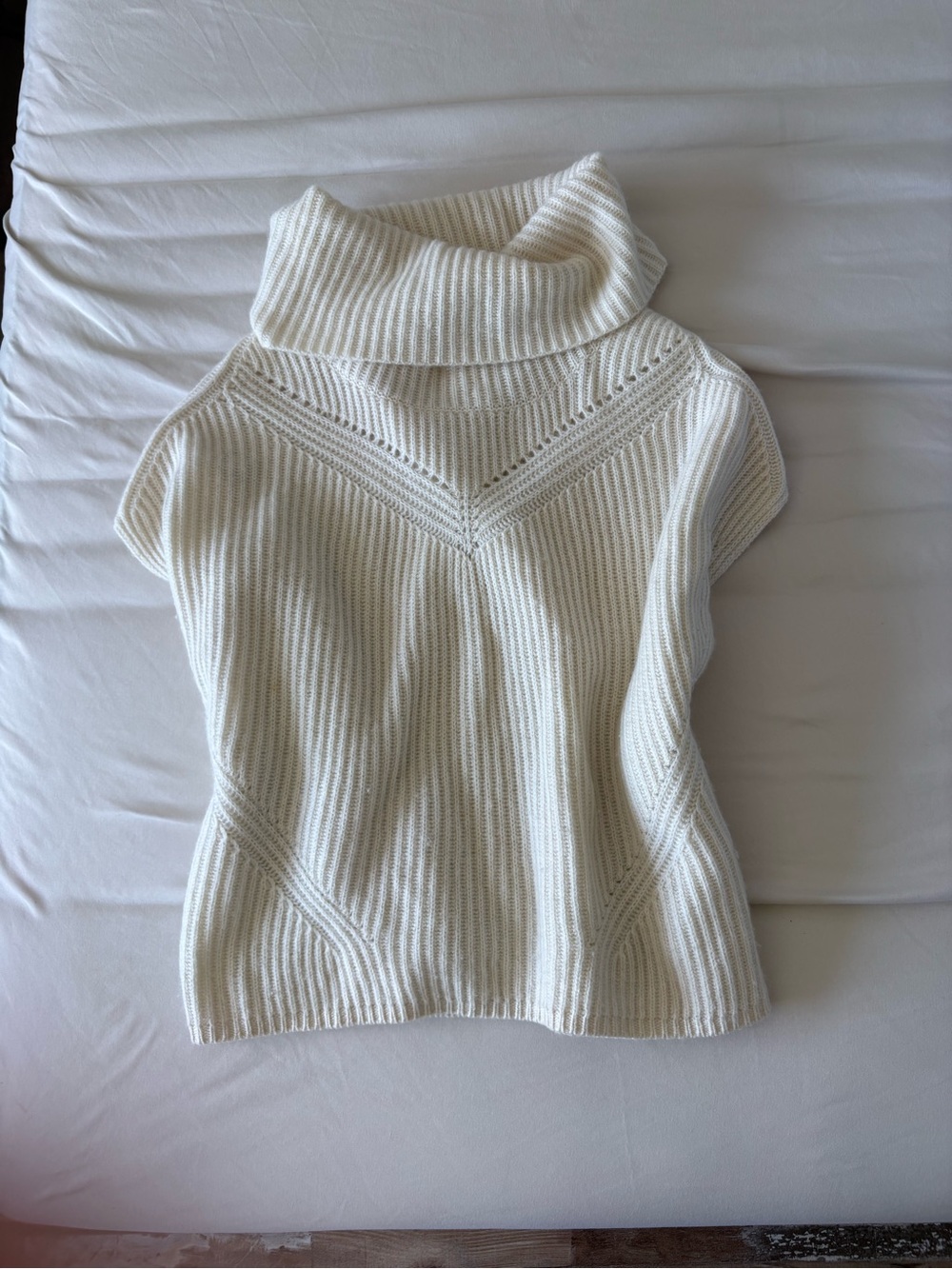 Anthropologie Cashmere Ribbed Knit Sleeveless Turtleneck Vest